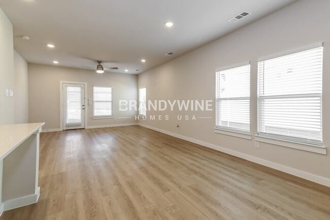 Photo - 337 Fire Rock Dr