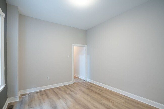 Photo - 5102 Spruce St Unit 1