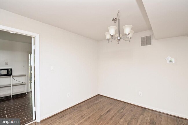 Photo - 3804 Brighton Ct