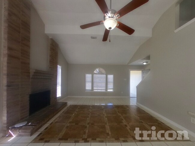 Photo - 19910 Faye Oaks Dr