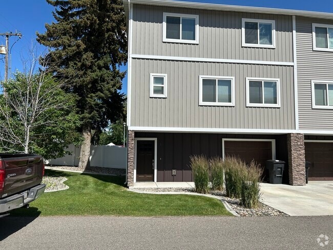 Building Photo - 3106 Boulder Ave Rental