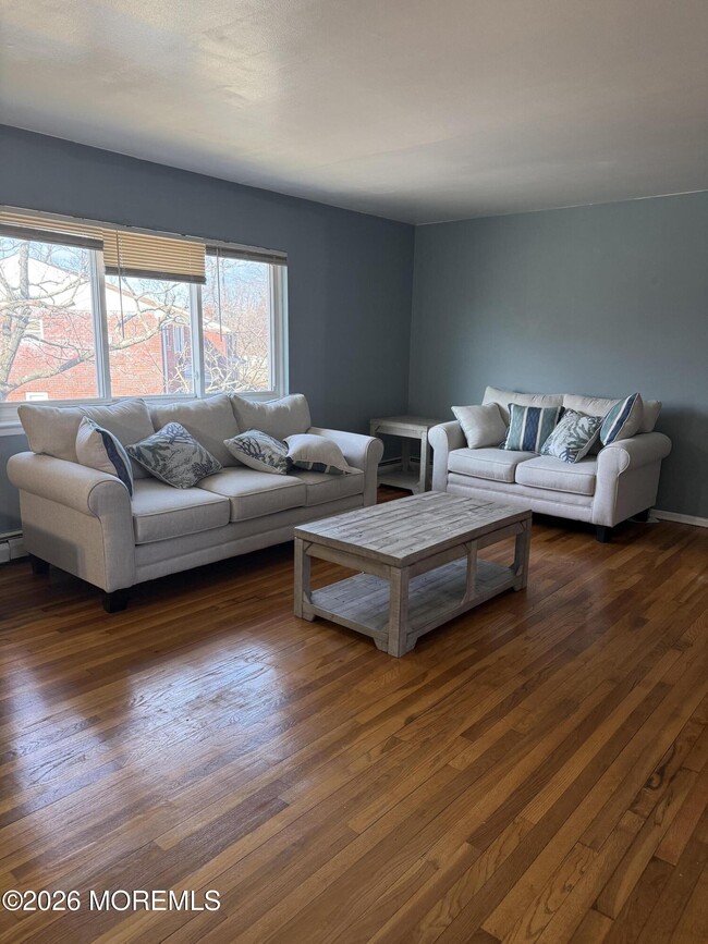 Photo - 5 Juniper Ln Unit B