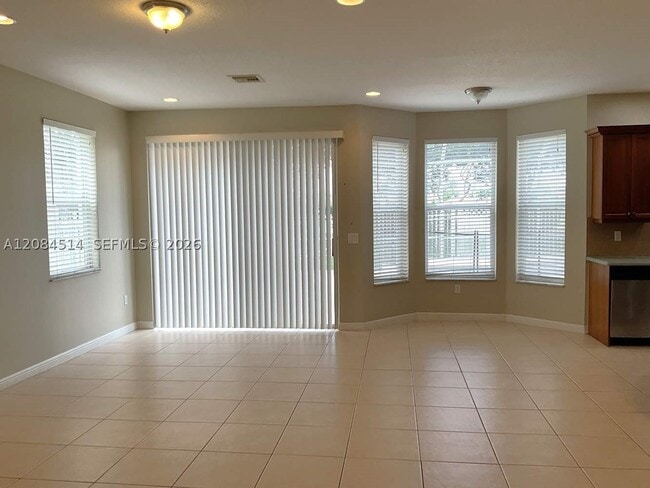Photo - 2515 Glendale Dr