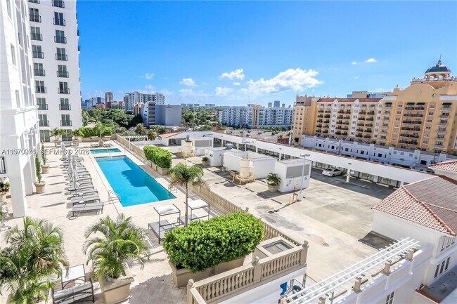 Photo - 10 Aragon Ave Unidad 804