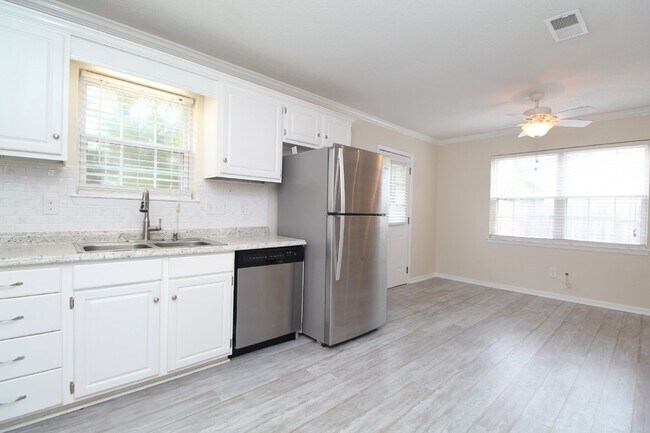 Photo - Updated 3BR/2BA Gulf Breeze Home with Fenced Yard Near Zoo & A-Rated Schools