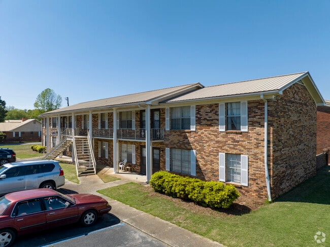 Fox Valley Apartments