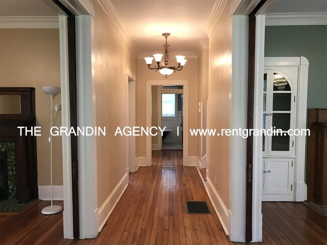 Photo - 356 Pennsylvania Ave