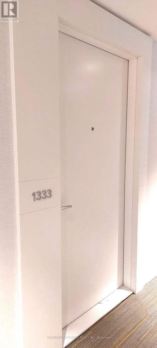 Photo - 230 Simcoe St Unit #1333