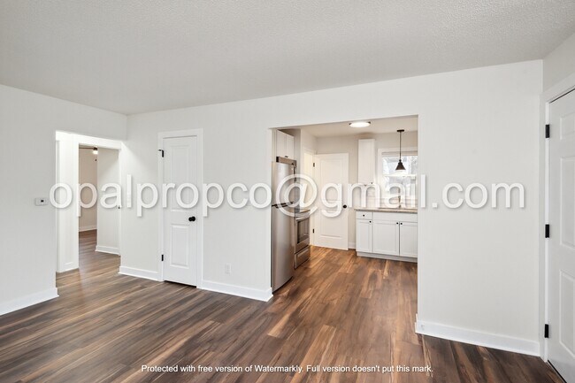 Photo - 3911 E Douglas Ave