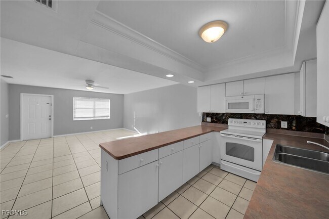 Photo - 1407 SE 24th Ave