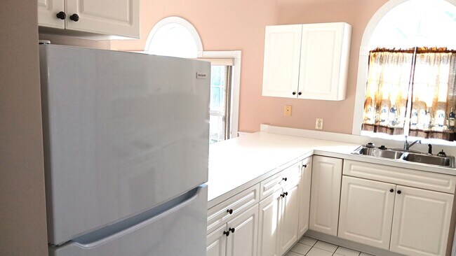 Photo - Furnished 2 Bedroom, 2 Bath Condo in Little River! Community Pool