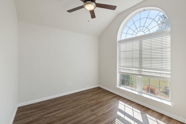 Photo - 7722 Bridgepointe Dr