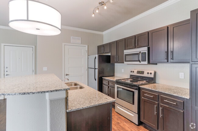 1BR, 1BA - The Cowboy