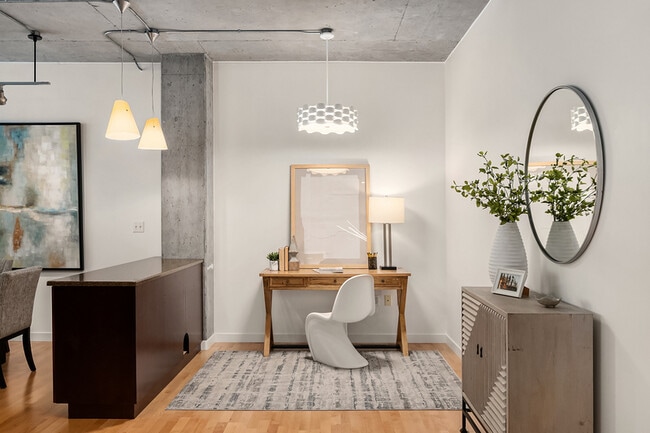 Photo - 2720 3rd Ave Unidad Apt# 909