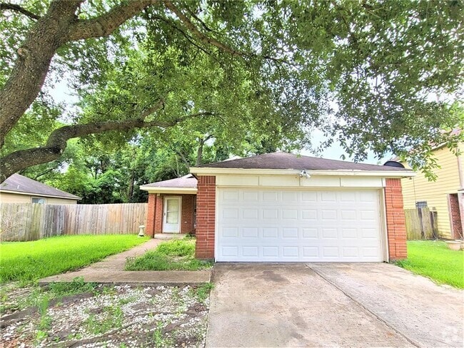 Building Photo - 16022 Old River Rd Rental