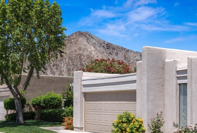 Building Photo - 48114 Cll Seranas Rental