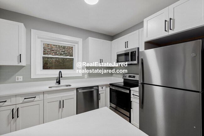 Photo - 9/1/25 Renovated 4BR near Northeastern, We...