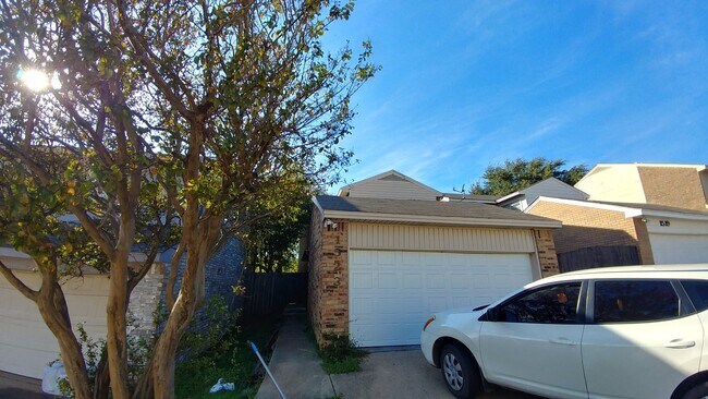 A hassle-free lifestyle - A hassle-free lifestyle House
