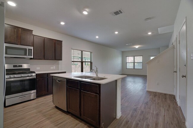 Photo - 21517 Quick Fox Dr