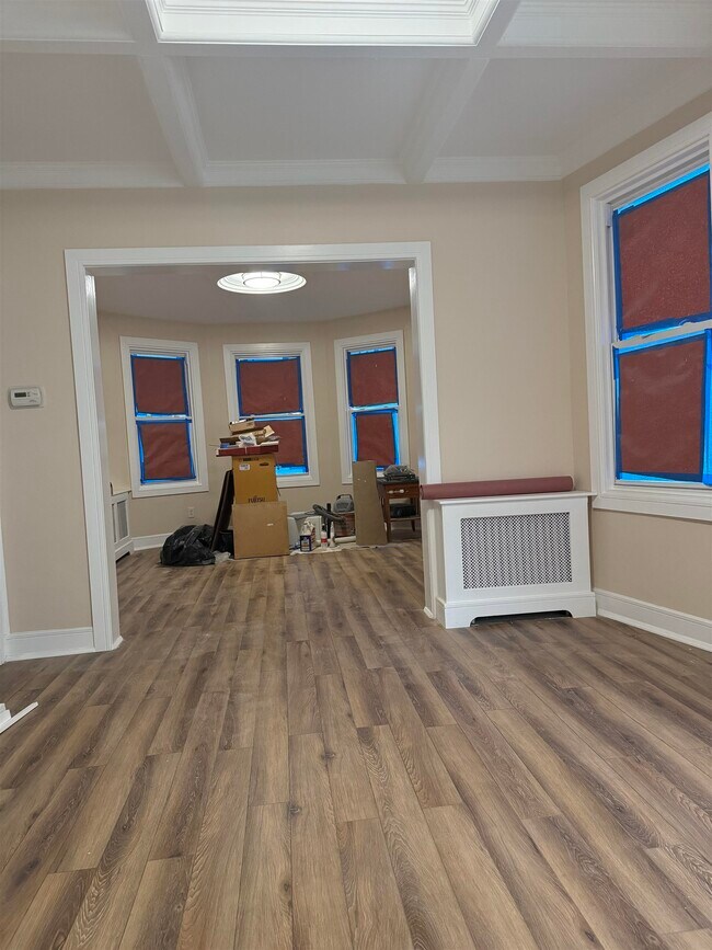 Photo - 90-92-92 W 42nd St