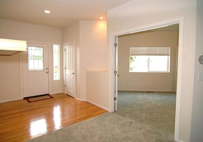 Photo - 3 Bedroom Home in North Albany!