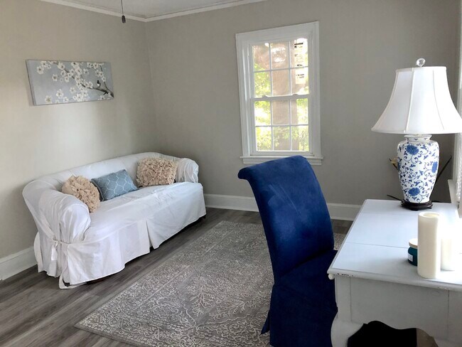 Photo - 2 Dempsey St