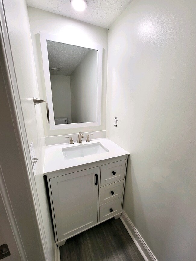 Photo - 1300 Cortina Ln Unit 1300