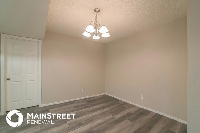 Photo - 4506 W Edgemont Ave