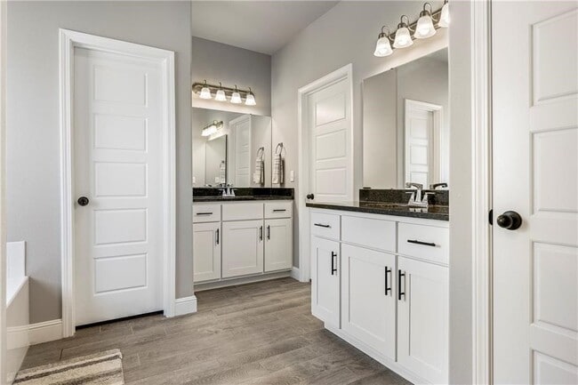 Photo - 2041 Tallgrass Ter