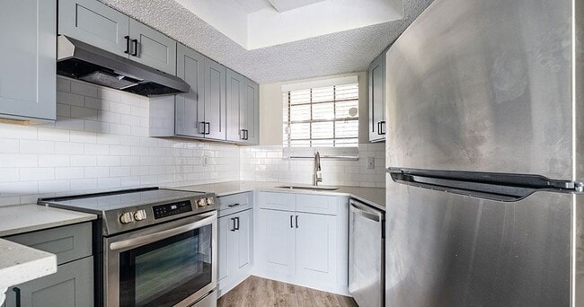 Building Photo - Birch Apartment Homes