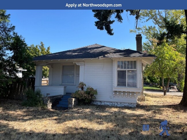 Charming 2 Bedroom 2 Bathroom Home - Charming 2 Bedroom 2 Bathroom Home