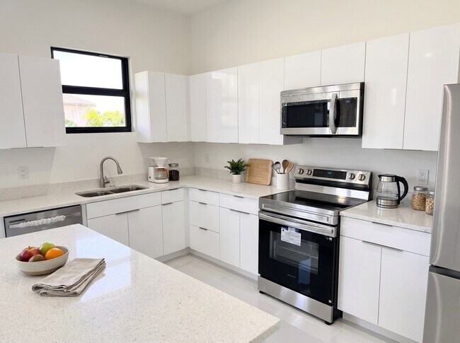 Photo - 4226 NW 32nd St