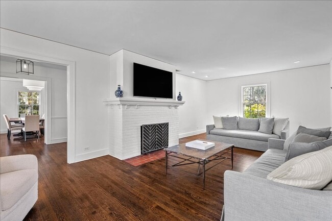 Photo - Manor Woods 5 Bedroom 2.5 Bathroom Colonial Home
