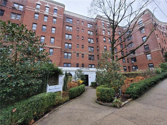 Photo - 1 Broad Pkwy Condo Unit 5 H