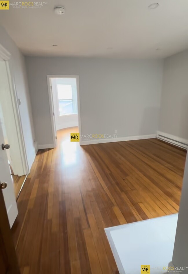 Building Photo - 480 Commonwealth Ave Unit 8 Rental