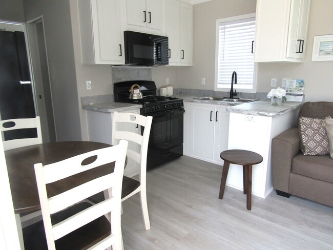 Photo - 200G Oak Harbor Camp