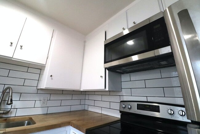 Photo - 375 Delmas Ave