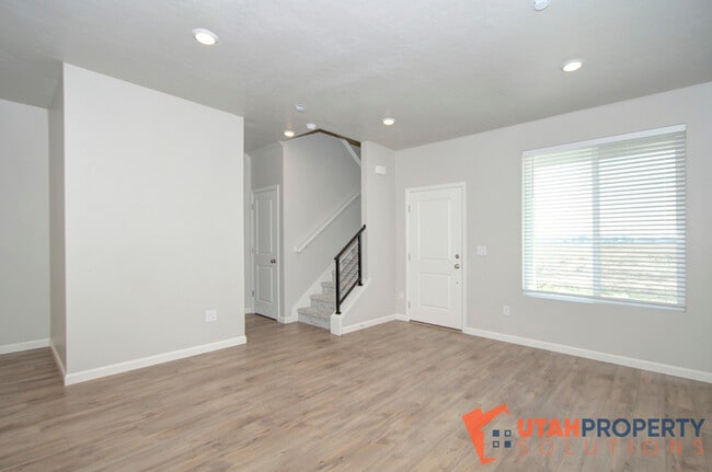 Photo - 63 N Veranda Ct