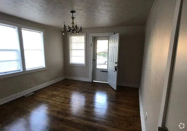 Building Photo - 37 Water St Unit 1 Rental