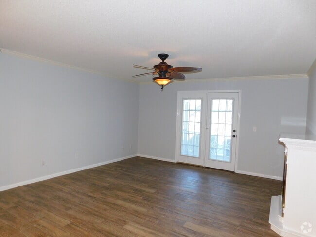 Building Photo - 1435 Golf Terrace Blvd Rental