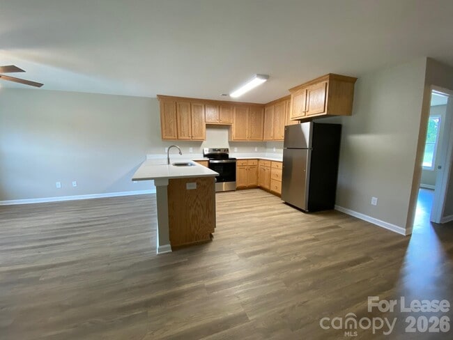 Photo - 1961 Glen Manor Ct