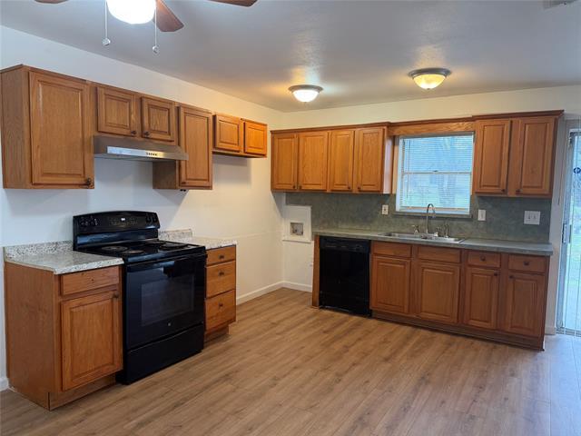 Photo - 3353 Westminster Dr