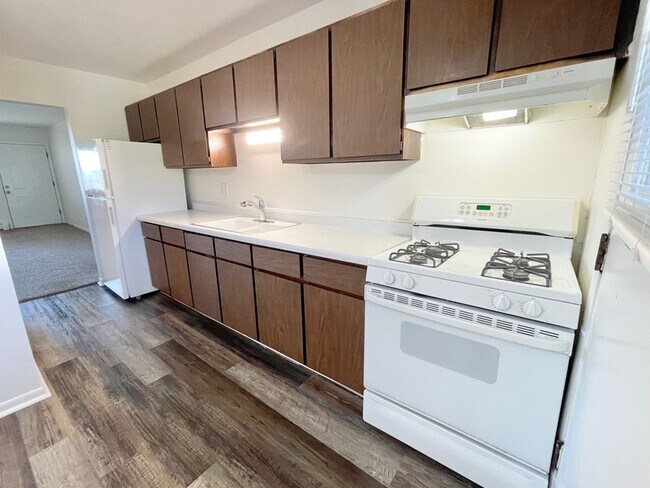 Photo - 222 S Tryon St Unit Apt 8