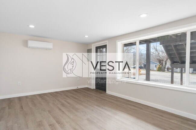 Photo - 2383 Dutch Cove Rd Unit 2