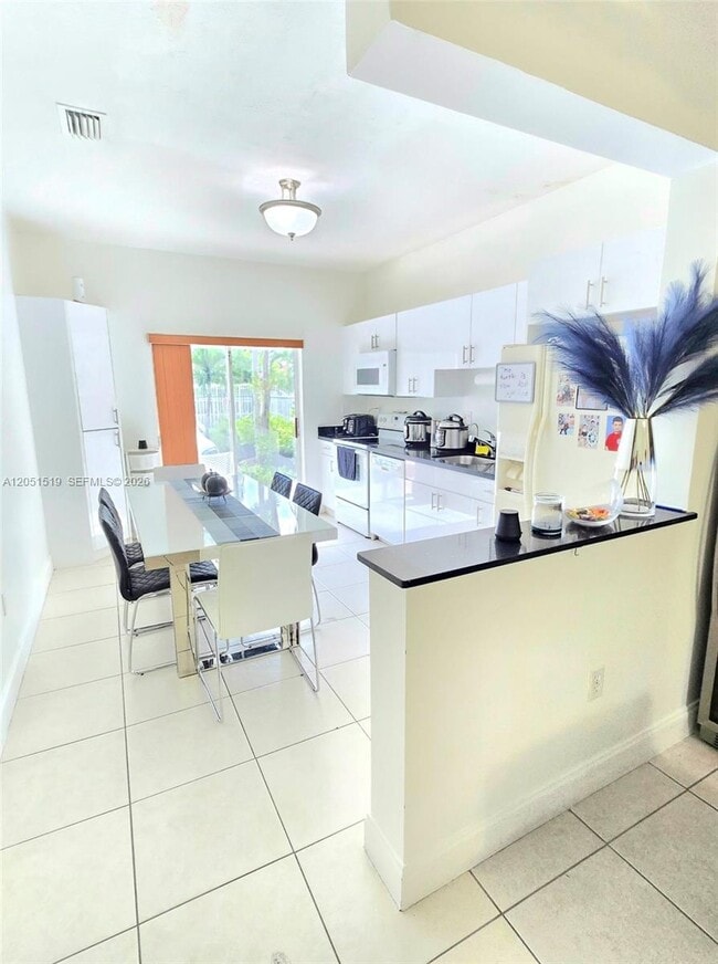 Photo - 6900 NW 179th St Unit 106-1