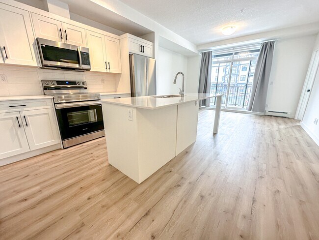 Photo - 70 Sage Hill Walk NW Unit 115