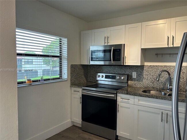 Photo - 8879 Fontainebleau Blvd Unit 204