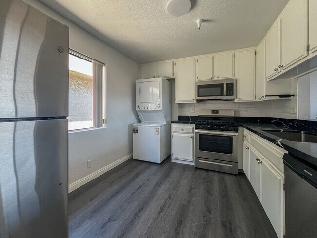 11431 Cedar Avenue