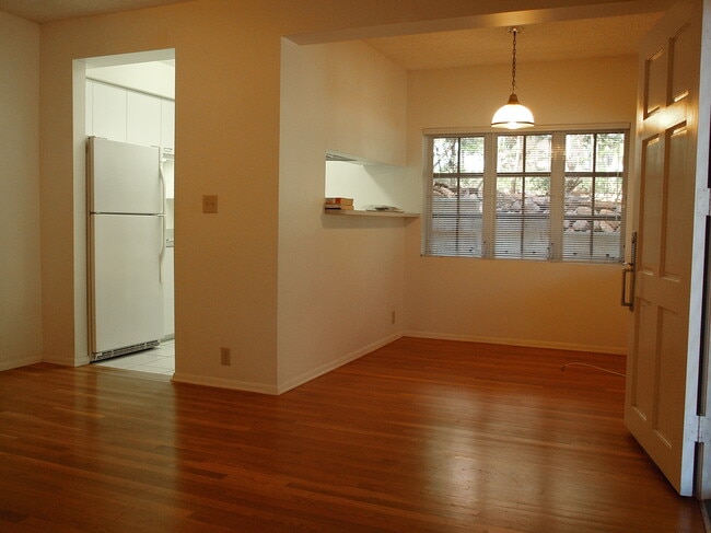 Photo - 2640 Ipulei Pl Unit DN