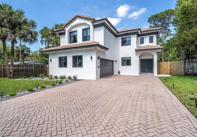 Building Photo - 1451 SW 11th Pl Rental